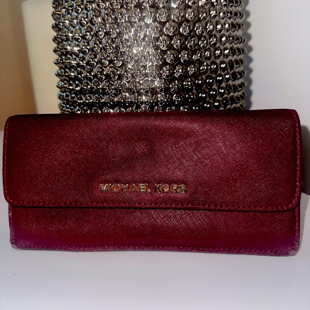 Womens Michael Kors wallet